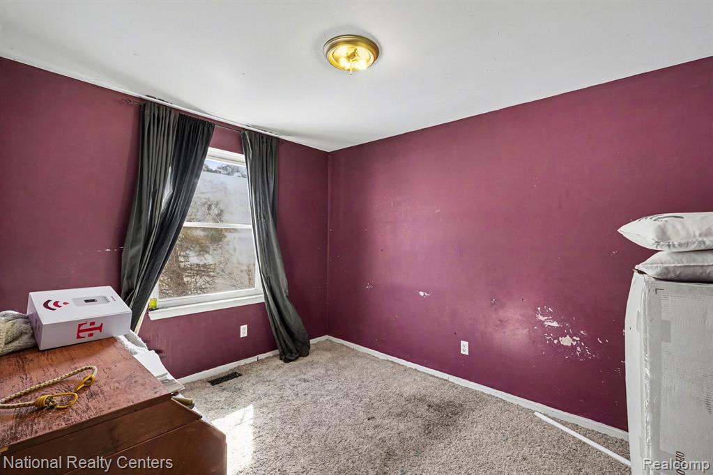 2510 Wenona Drive, Wixom, MI 48393 — Photo 11