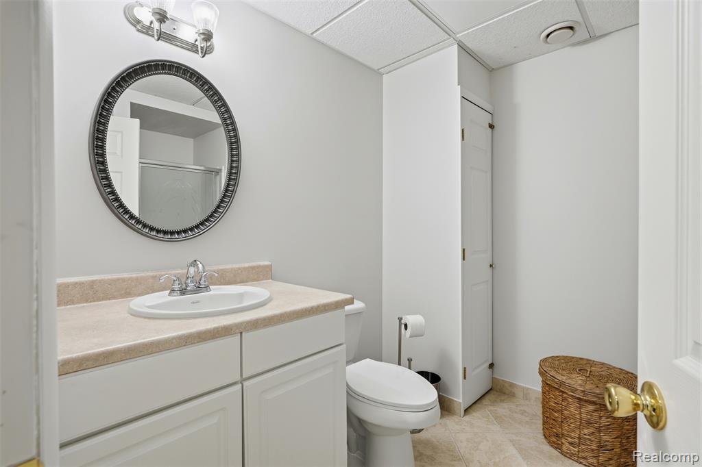 6140 Warwick Drive, 6, Commerce Twp, MI 48382 — Photo 26