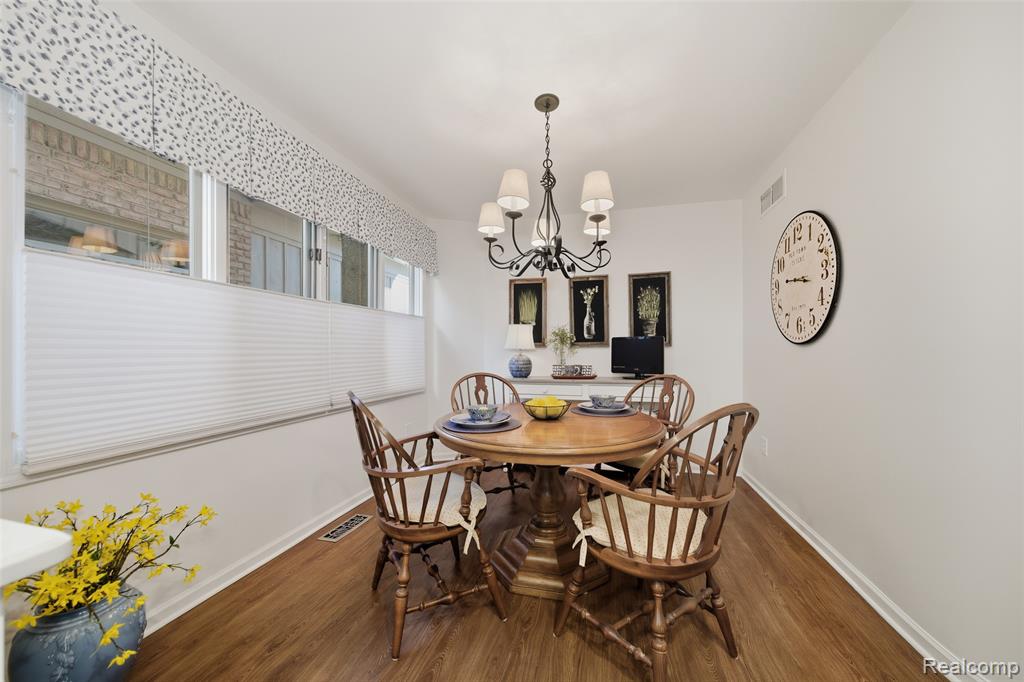 4832 Cliffside Drive, 21, West Bloomfield, MI 48323 — Photo 24