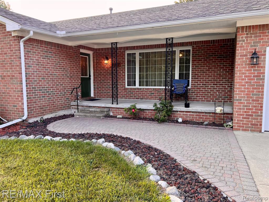4547 Stephens Road, Warren, MI 48091 — Photo 36