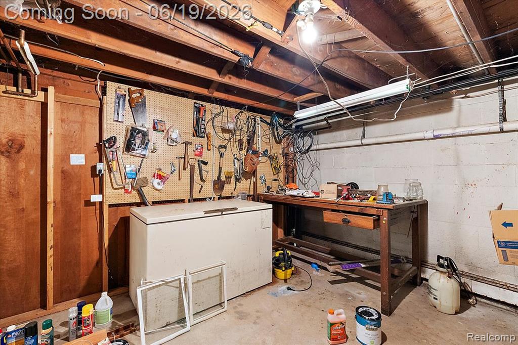10324 Oakhill Road, Holly, MI 48442 — Photo 29