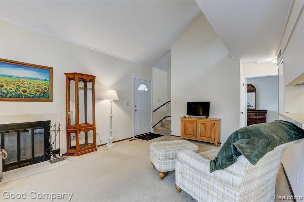 21208 E GLEN HAVEN Circle, Northville, MI 48167 — Photo 7