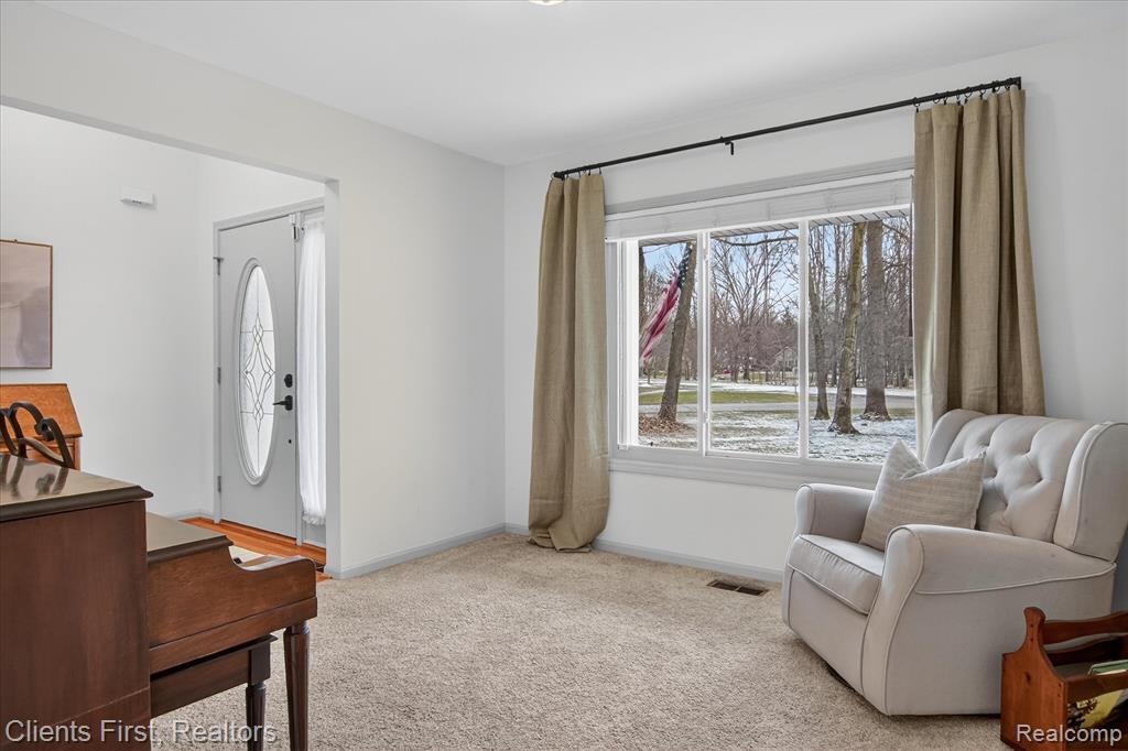 5150 Edward James Drive, Howell, MI 48843 — Photo 18