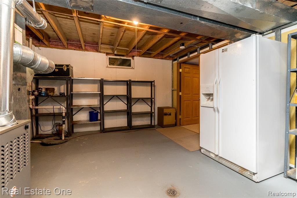 4575 Fairway Court, Waterford, MI 48328 — Photo 67