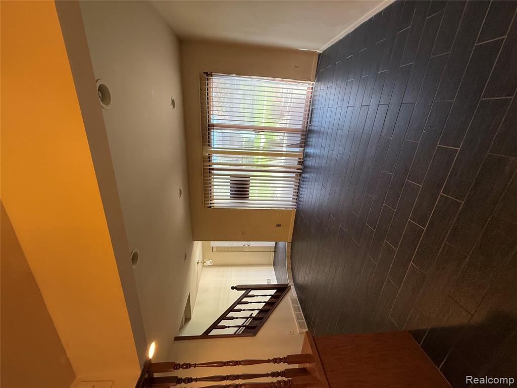 8251 Kennedy Circle, 3, Warren, MI 48093 — Photo 3