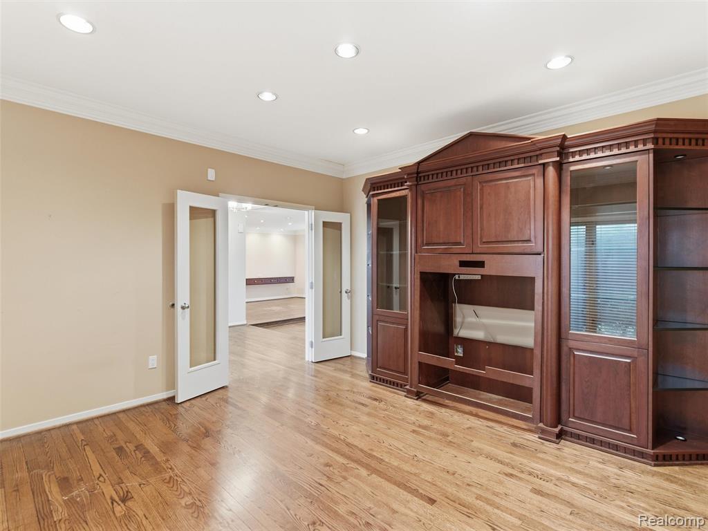 6394 Rose Boulevard, West Bloomfield, MI — Photo 18
