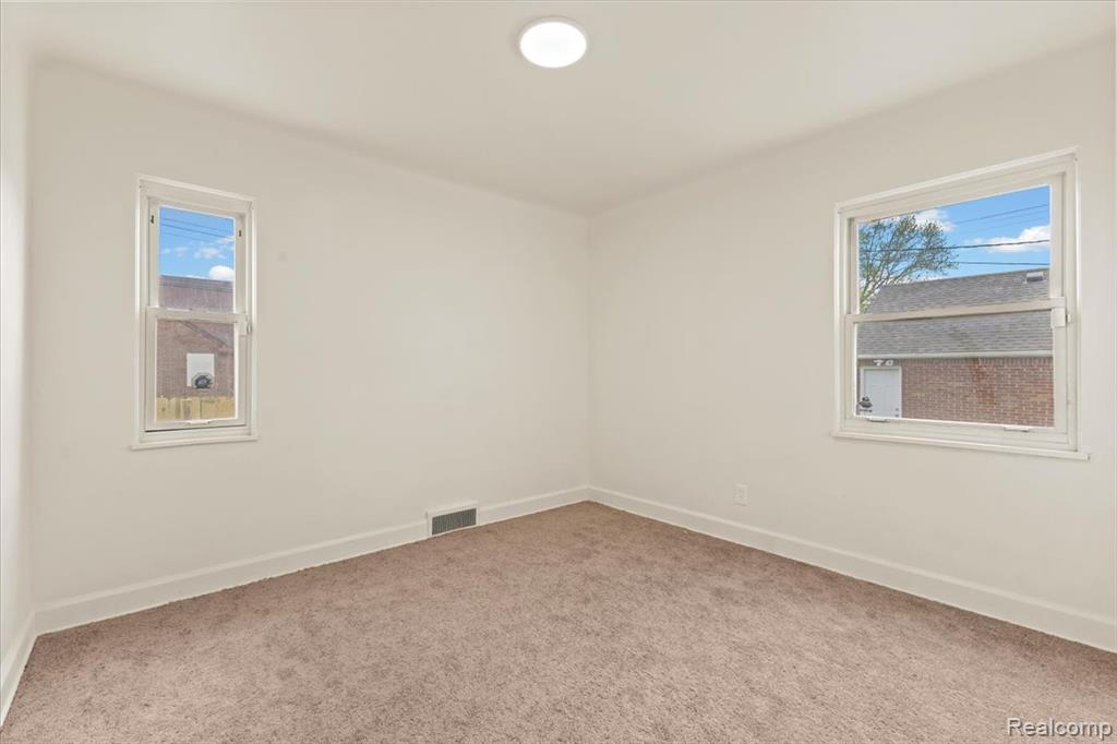 5901 Beaconsfield Street, Detroit, MI 48224 — Photo 12