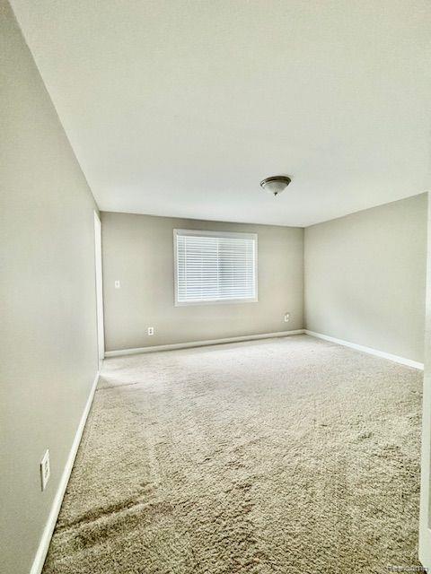 4777 HEIDI Drive, Sterling Heights, MI 48310 — Photo 16