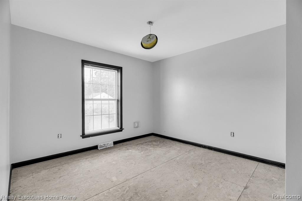 415 Hilton Road, Ferndale, MI 48220 — Photo 57