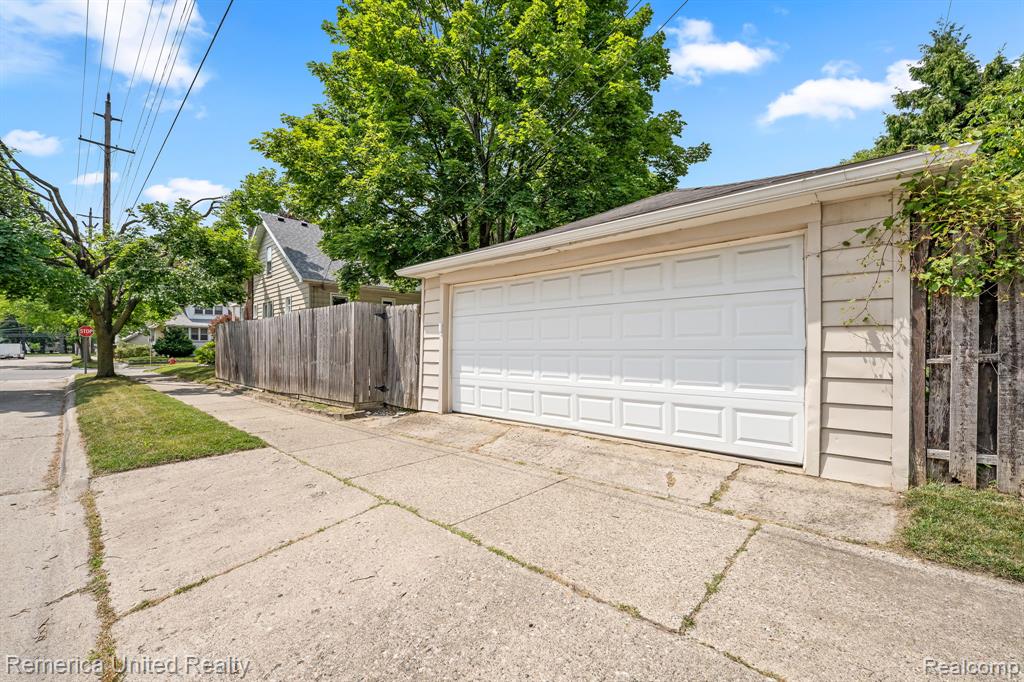 535 S Edison Avenue, Royal Oak, MI 48067 — Photo 33