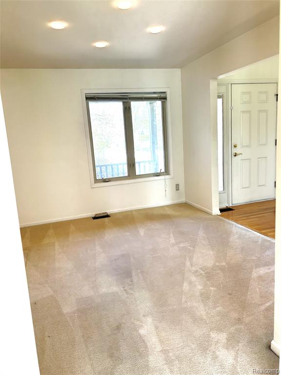 4197 Lake Forest Drive E, Ann Arbor, MI 48108 — Photo 19