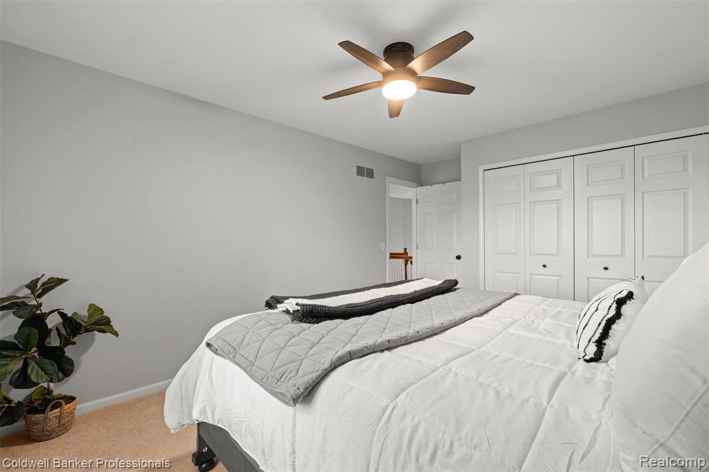 46969 Glastonbury Drive, Canton, MI 48188 — Photo 33