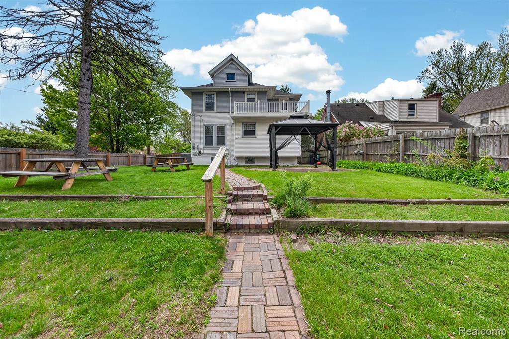 529 E Lincoln Avenue, Royal Oak, MI 48067 — Photo 26