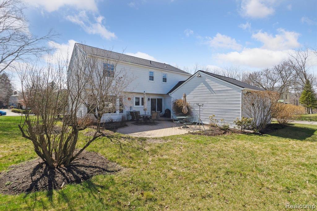 6640 CORRAL, West Bloomfield, MI 48324 — Photo 39