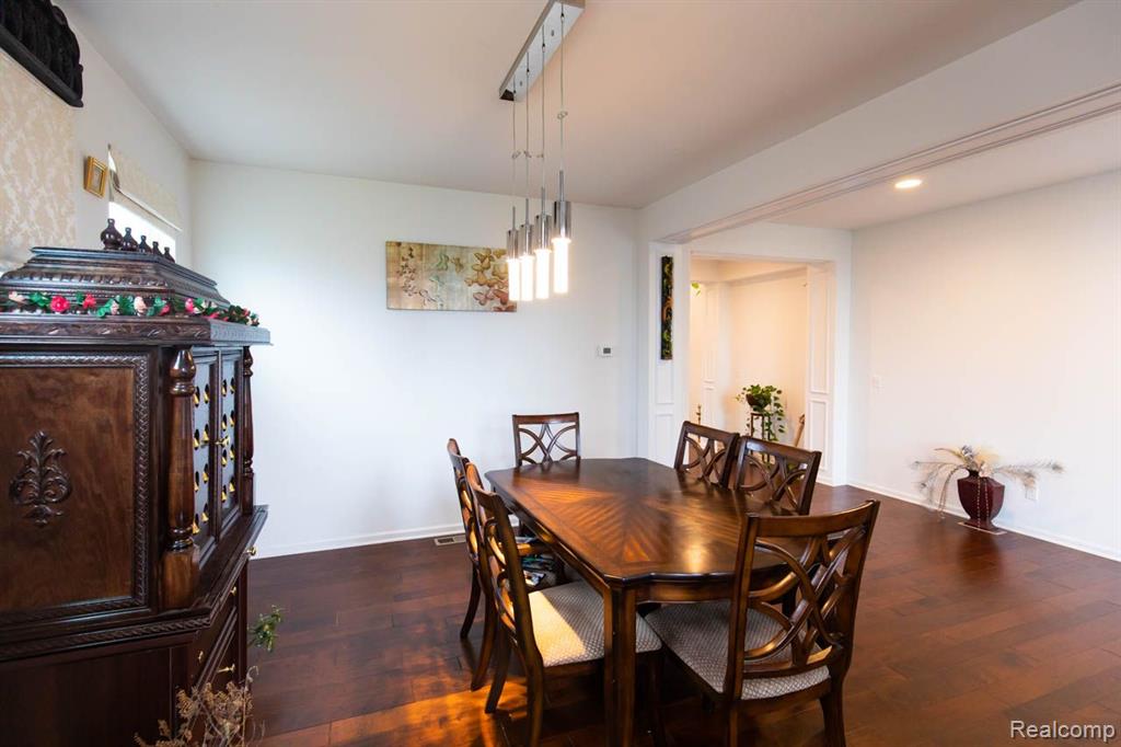 51040 UPLAND VIEW Street, Canton, MI 48188 — Photo 13