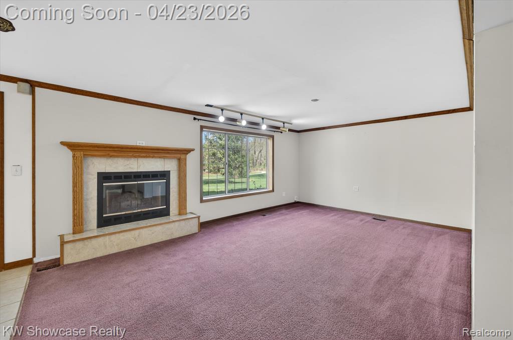 1584 Chanticlair Circle, Wixom, MI 48393 — Photo 31
