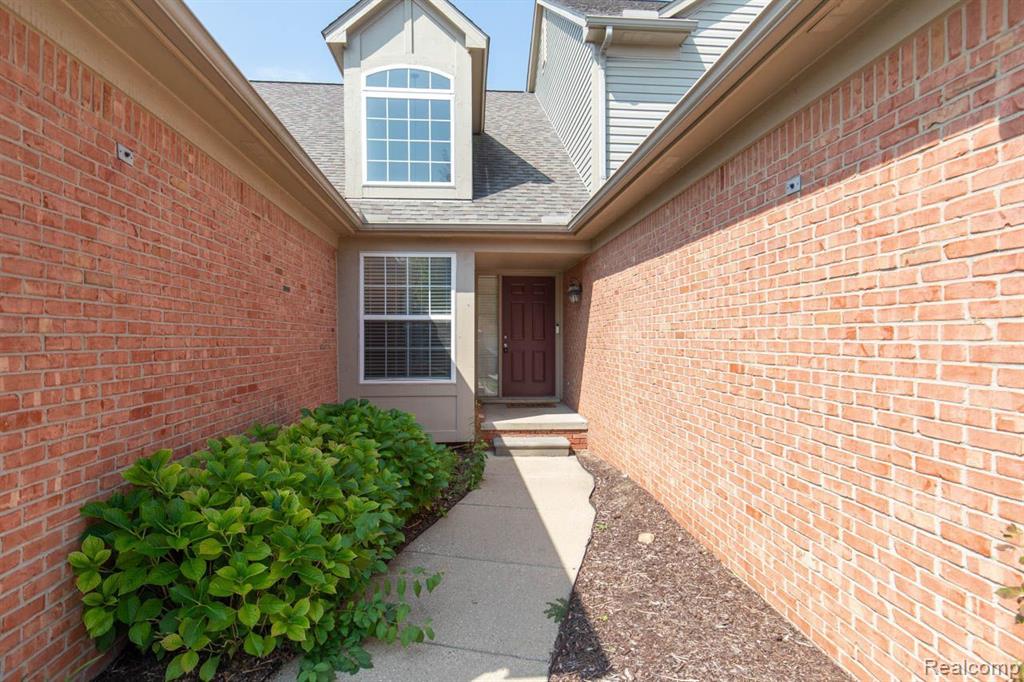 370 CHERRY GROVE Road, Canton, MI 48188 — Photo 4
