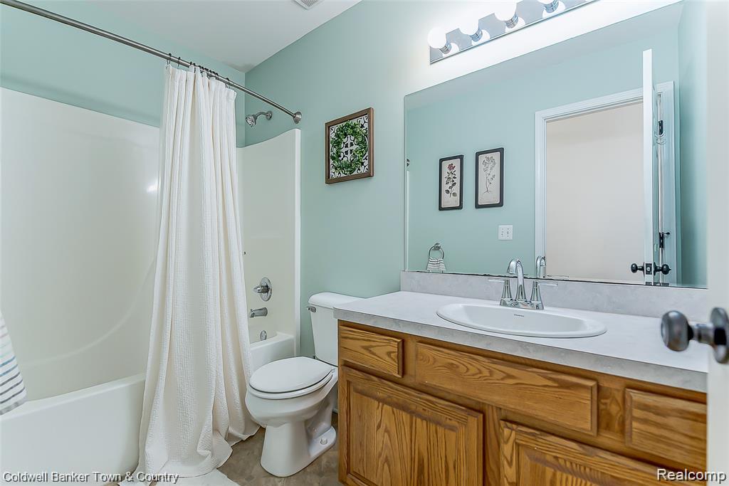 6322 E Horseshoe Trail, Linden, MI 48451 — Photo 40
