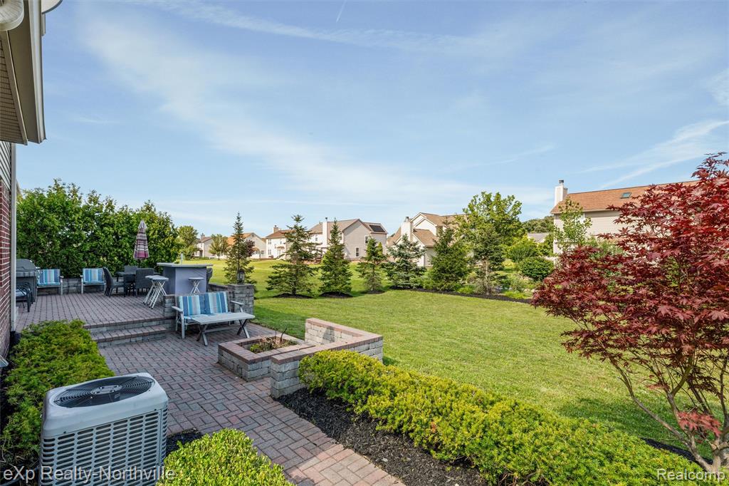 7225 Castell Boulevard, Belleville, MI 48111 — Photo 28