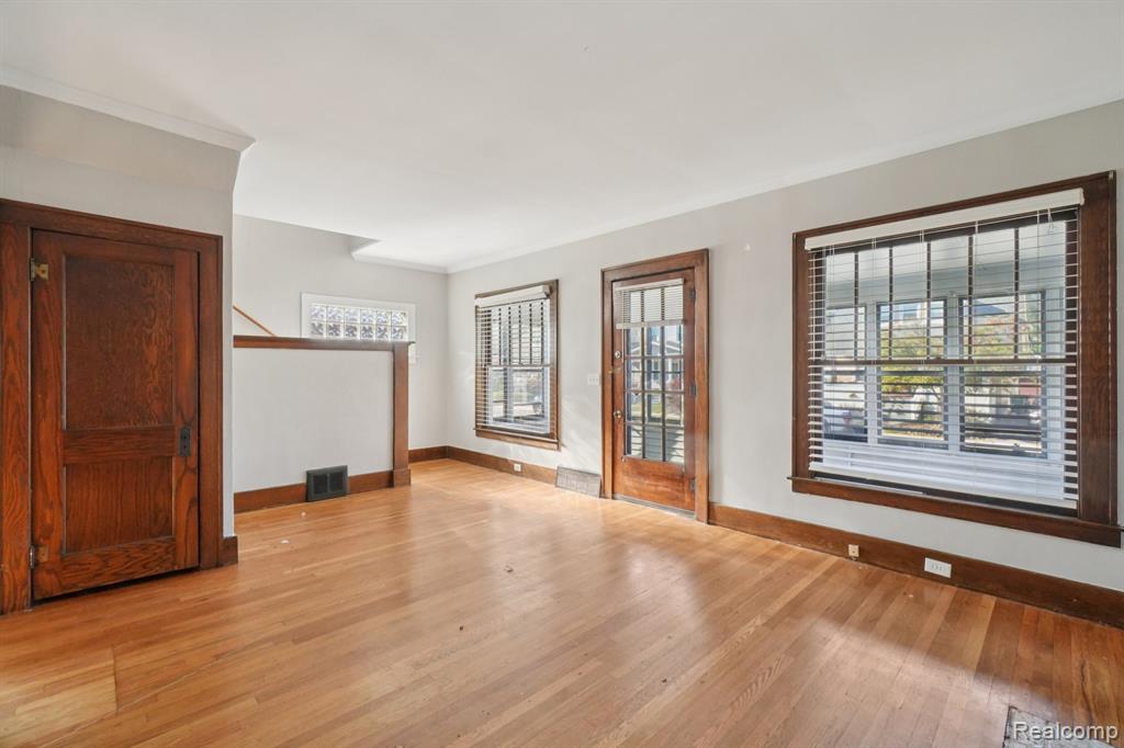 611 S West Street, Royal Oak, MI 48067 — Photo 14