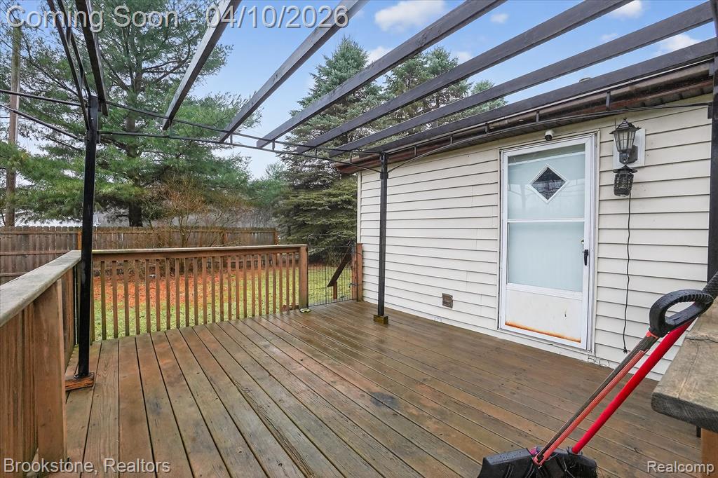 3892 N Ely Highway, Alma, MI 48801 — Photo 23