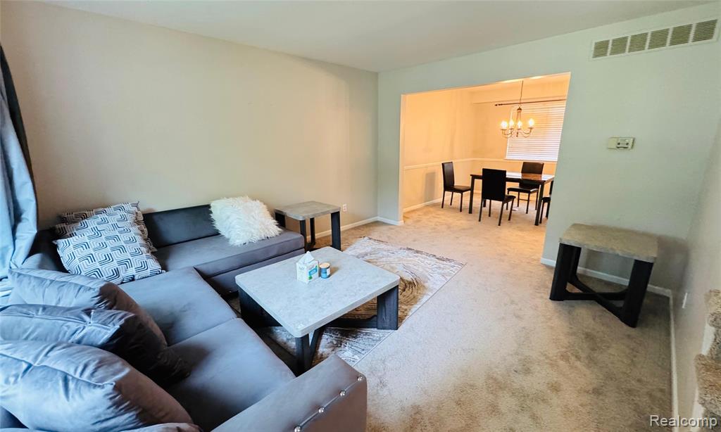 46406 AARONS Way, Canton, MI 48188 — Photo 3