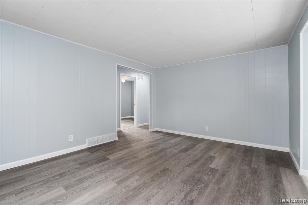9110 Jay Street, Whitmore Lake, MI 48189 — Photo 7