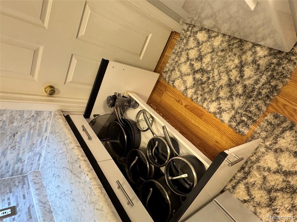 4165 Berkshire Drive, Sterling Heights, MI 48314 — Photo 14