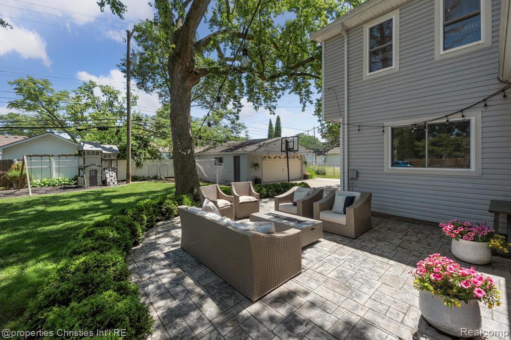 9824 Arden Street, Livonia, MI 48150 — Photo 49
