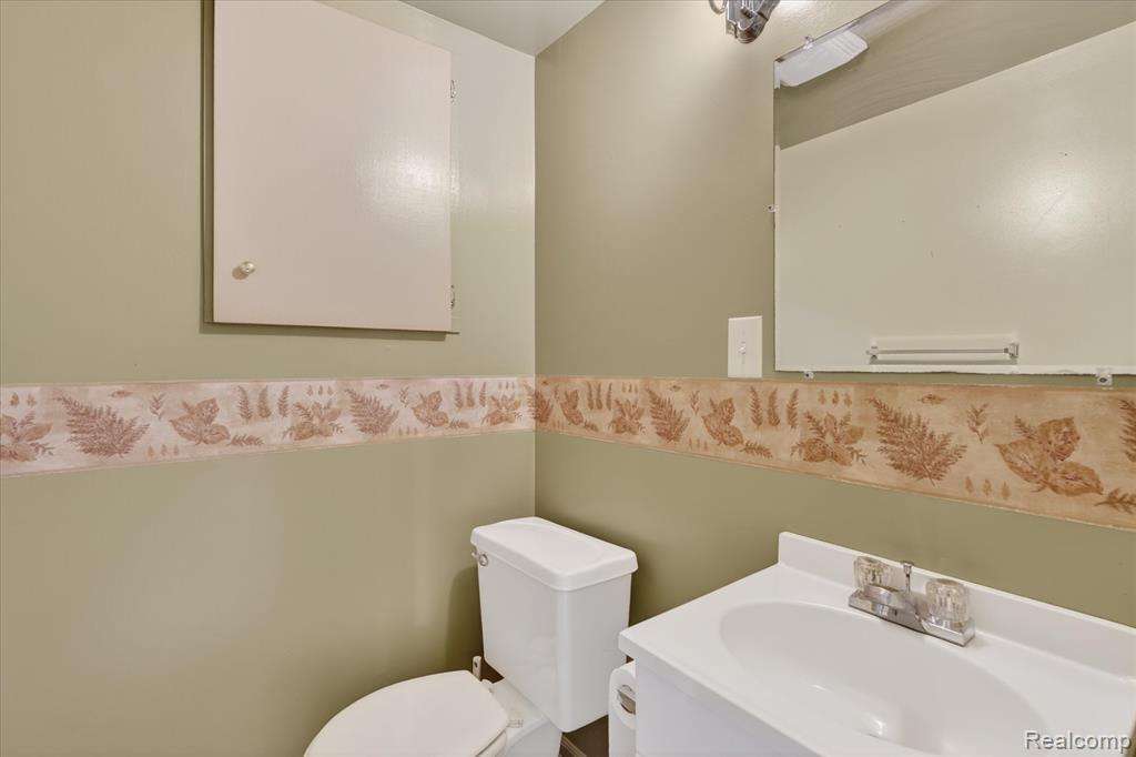 306 S Main Street, Vassar, MI 48768 — Photo 17
