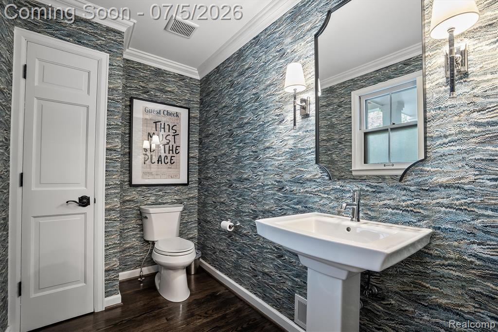 4885 N Harsdale Road, Bloomfield Hills, MI 48302 — Photo 23