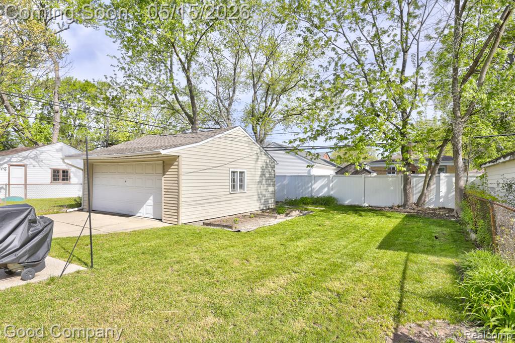 14220 Lincoln Street, Oak Park, MI 48237 — Photo 45