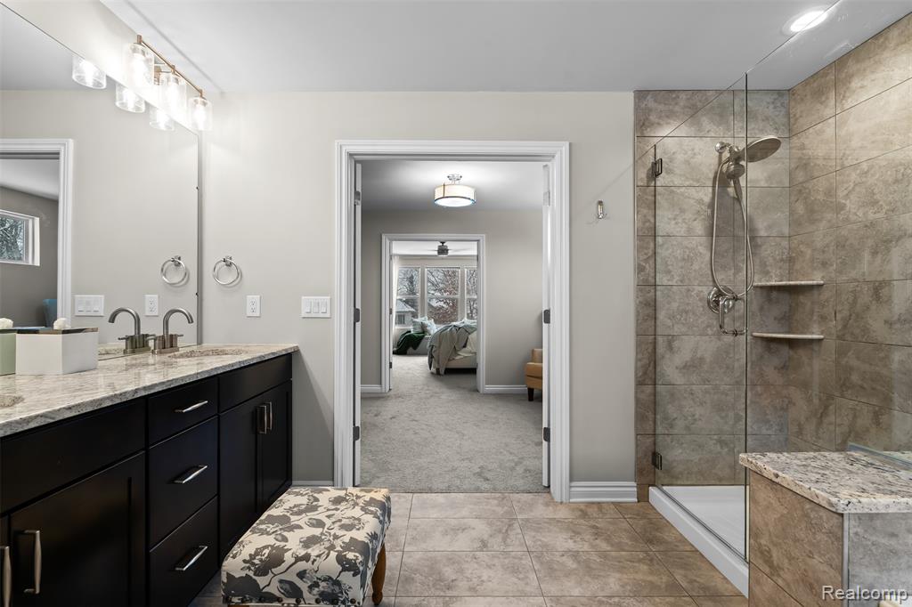 4522 Twin Beach Court, West Bloomfield, MI 48323 — Photo 22