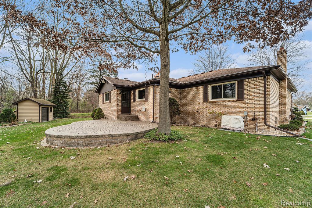 48796 Palmyra Drive, Shelby Twp, MI 48317 — Photo 4