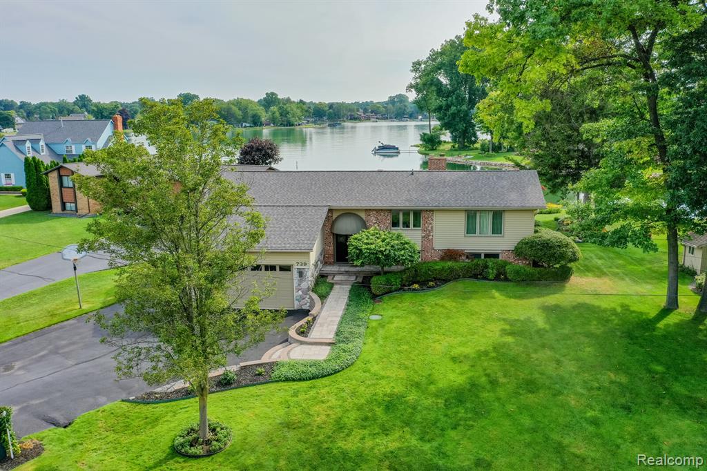 739 Rachelle Street, White Lake, MI — front exterior