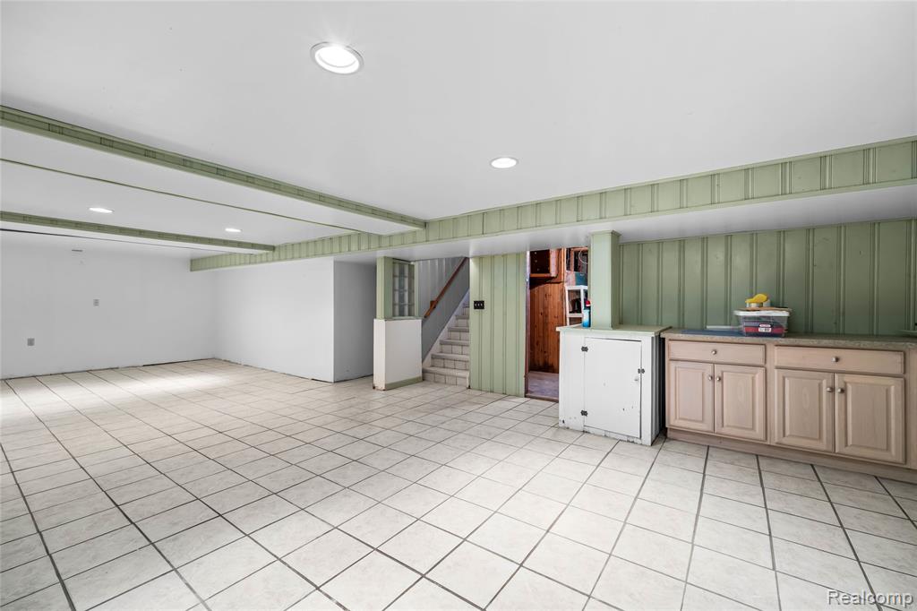 4402 Vassar Street, Dearborn Heights, MI 48125 — Photo 15