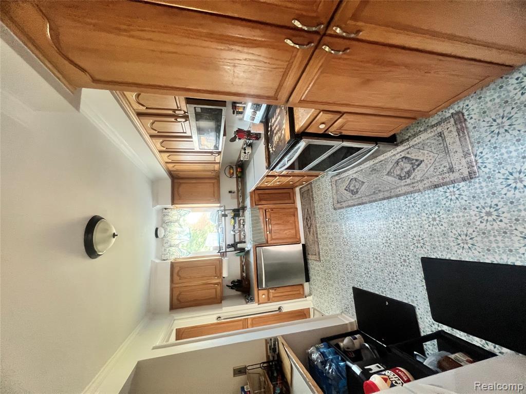 7208 Rosedale Boulevard, Allen Park, MI 48101 — Photo 16