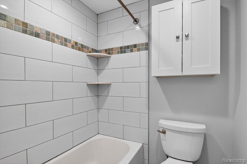 19555 Dartmouth Place, Northville, MI 48167 — Photo 29