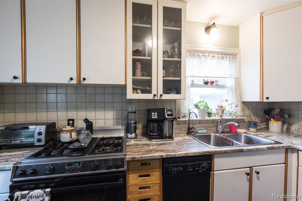 2551 Platt Road, Ann Arbor, MI 48104 — Photo 6
