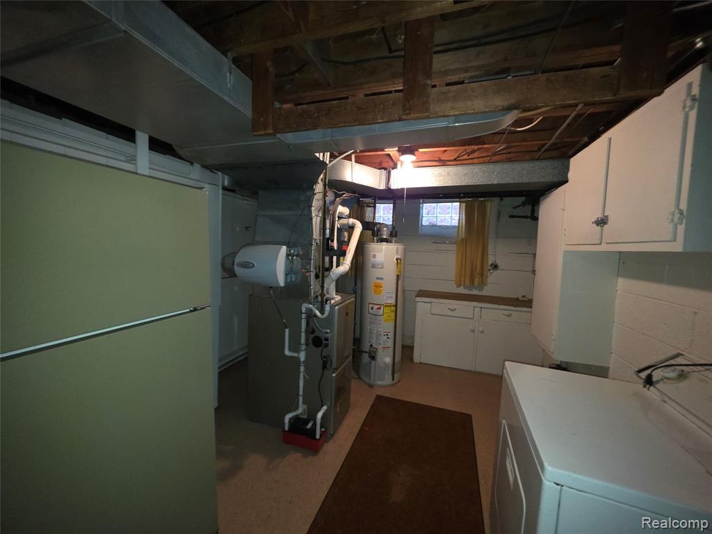 742 N York Street, Dearborn, MI 48128 — Photo 16