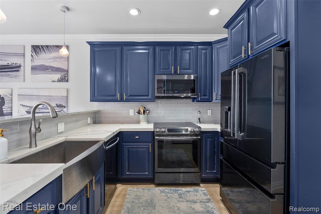 47630 Lorie Lane, New Baltimore, MI 48047 — Photo 16