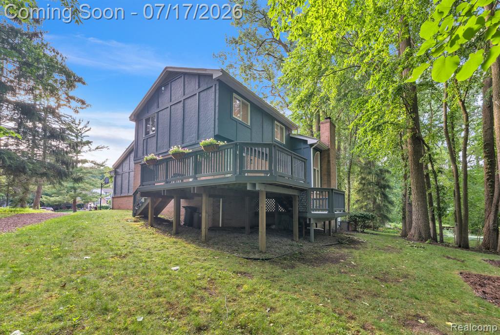 6081 Beachwood Drive, West Bloomfield, MI 48324 — Photo 58