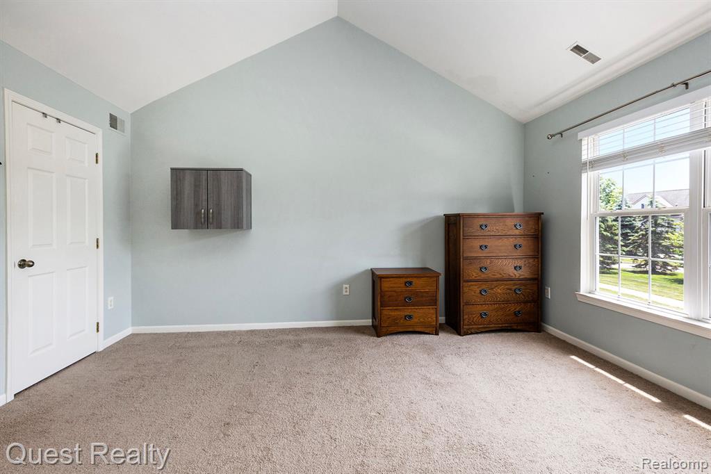 3332 PRIMROSE Lane, Ypsilanti, MI 48197 — Photo 10