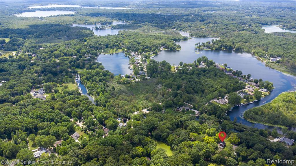 4583 Cornwell Lane, Whitmore Lake, MI 48189 — Photo 61