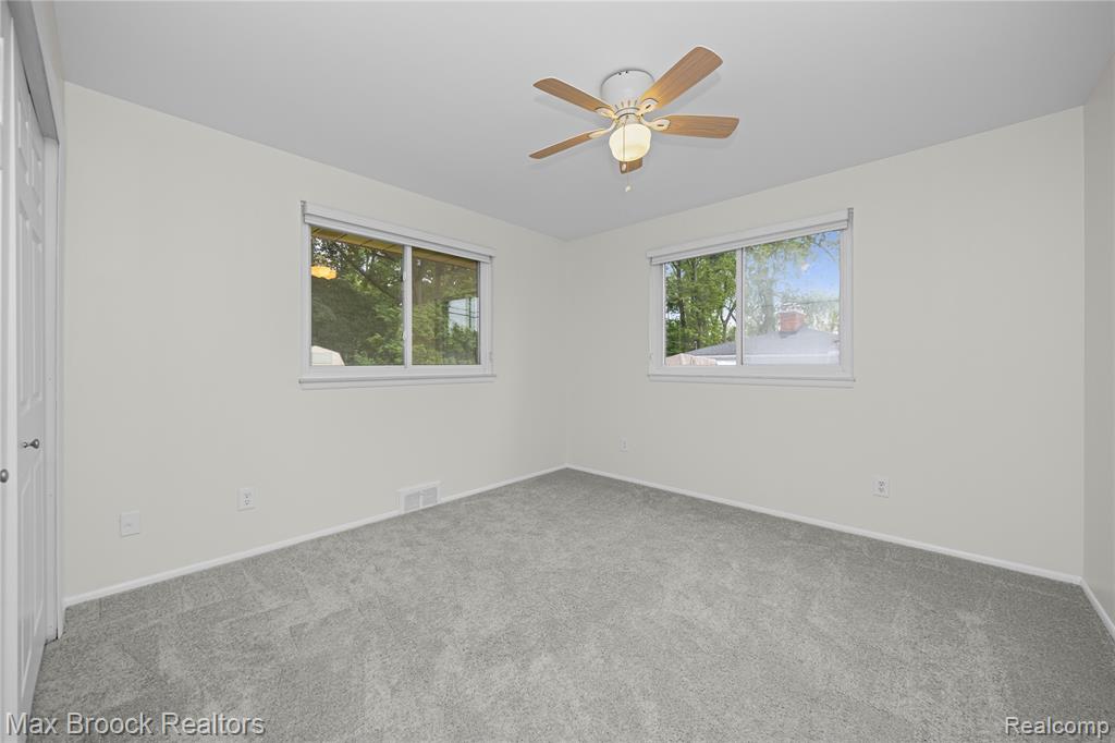 6695 Lahser Road, Bloomfield Hills, MI — Photo 22