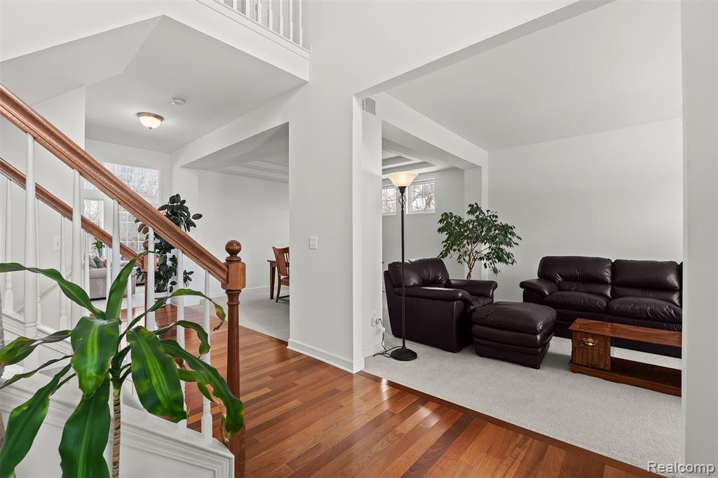 49681 S Glacier, Northville, MI 48168 — Photo 4