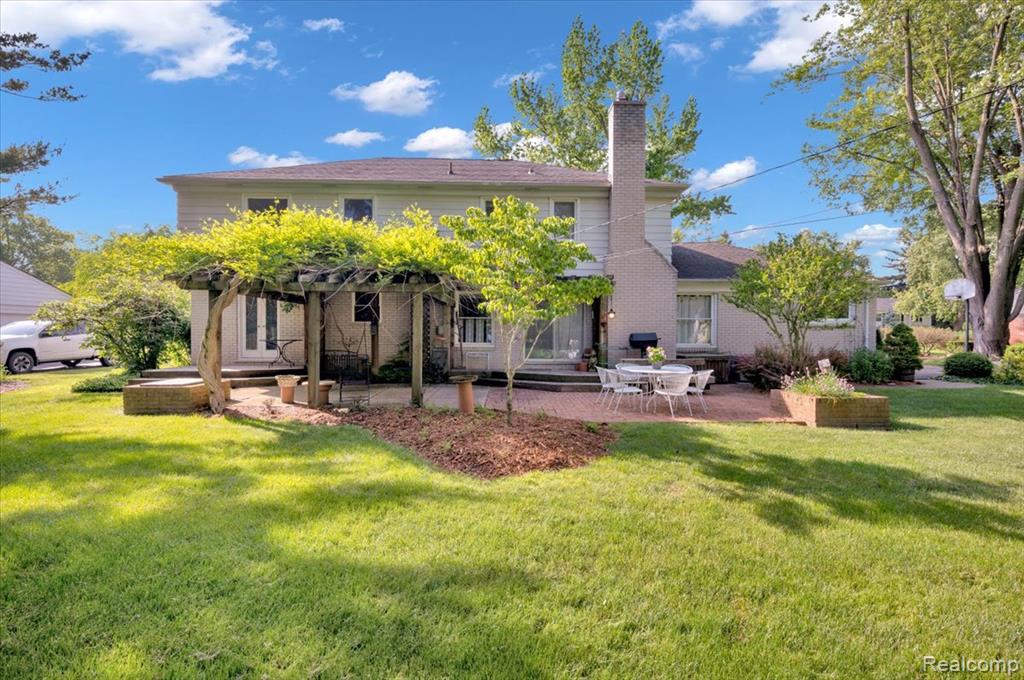 5116 Mohr Valley Lane, Bloomfield Hills, MI 48304 — Photo 26