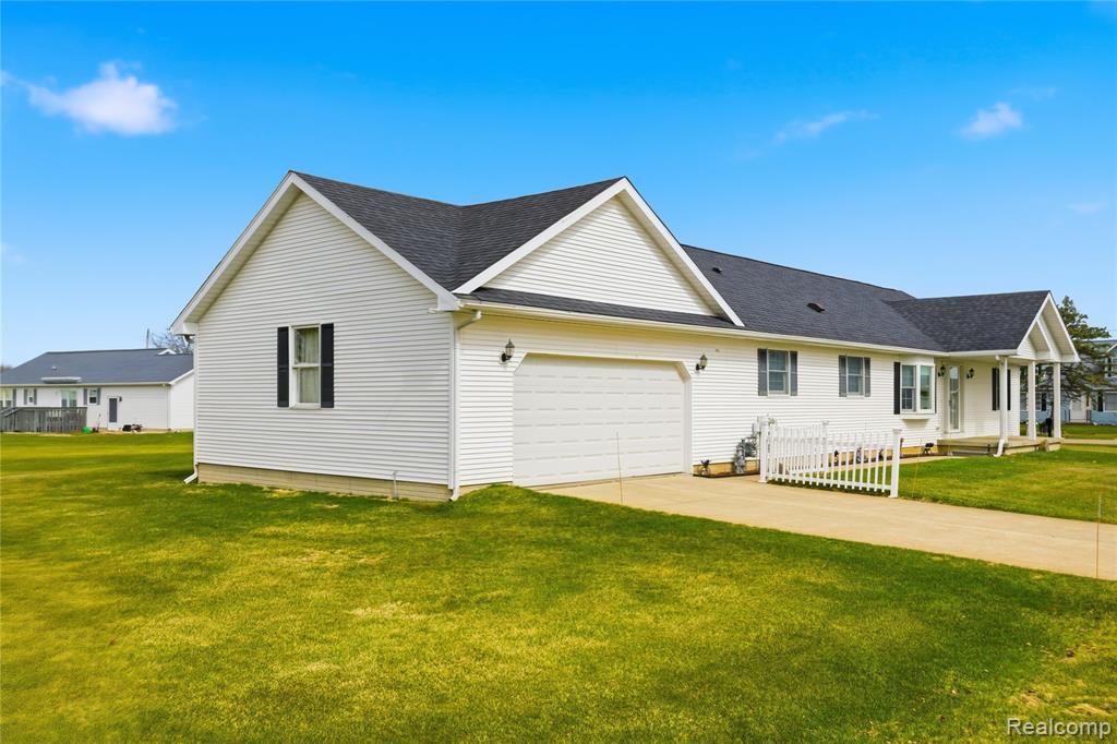 14450 Killybegs Lane, Cement City, MI 49233 — Photo 2
