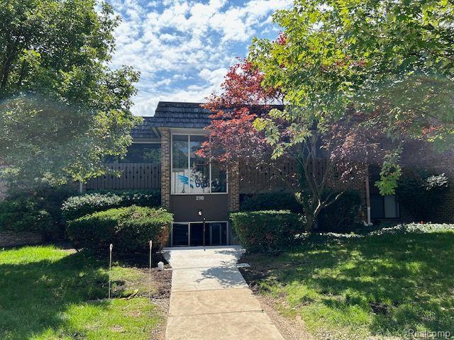 2116 Pauline Boulevard, 201, Ann Arbor, MI 48103 — Photo 9