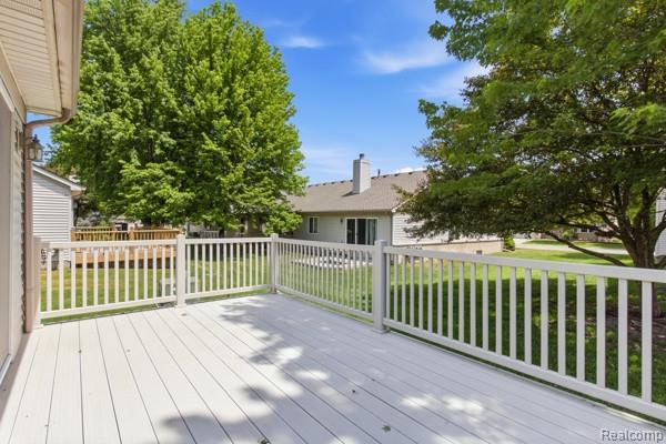 41184 Greenspire Drive, Clinton Twp, MI 48038 — Photo 18